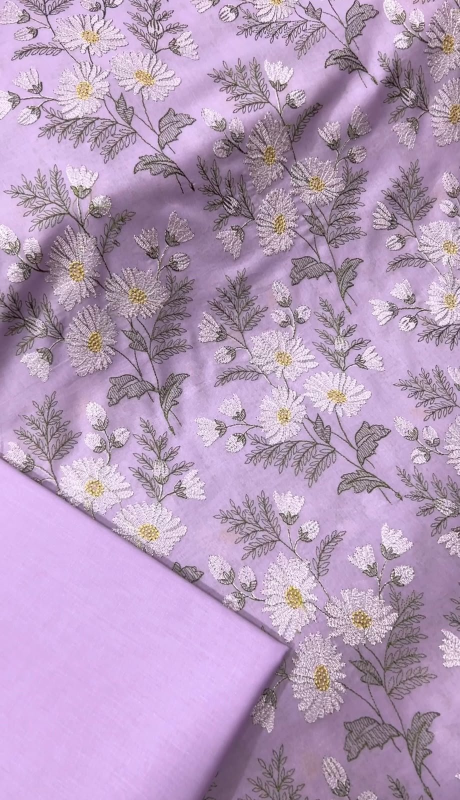 LILAC BLOOM – view 2