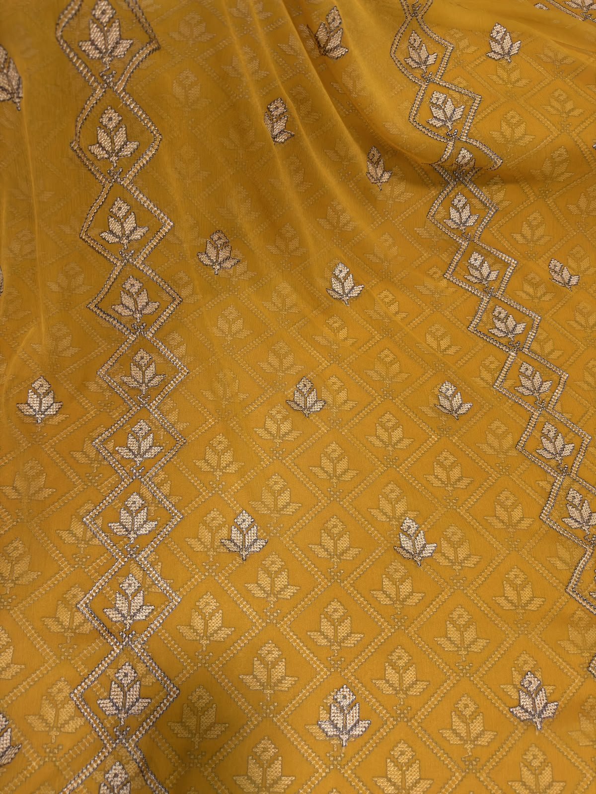ELEGANCE CROSS STITCH – view 4