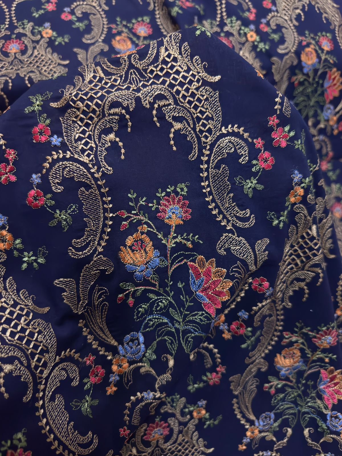 FLORAL BLOOM
