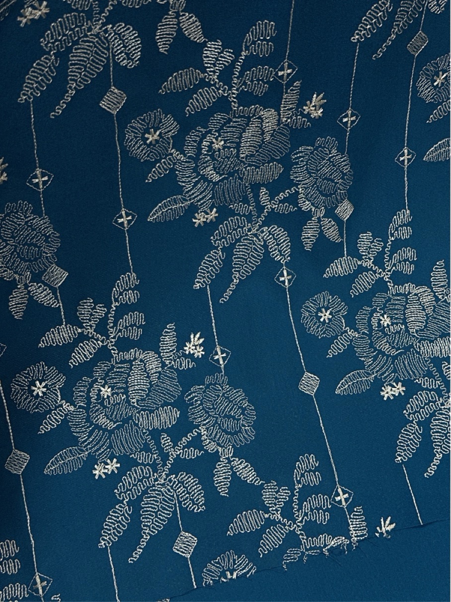 Golden Botanica – view 2